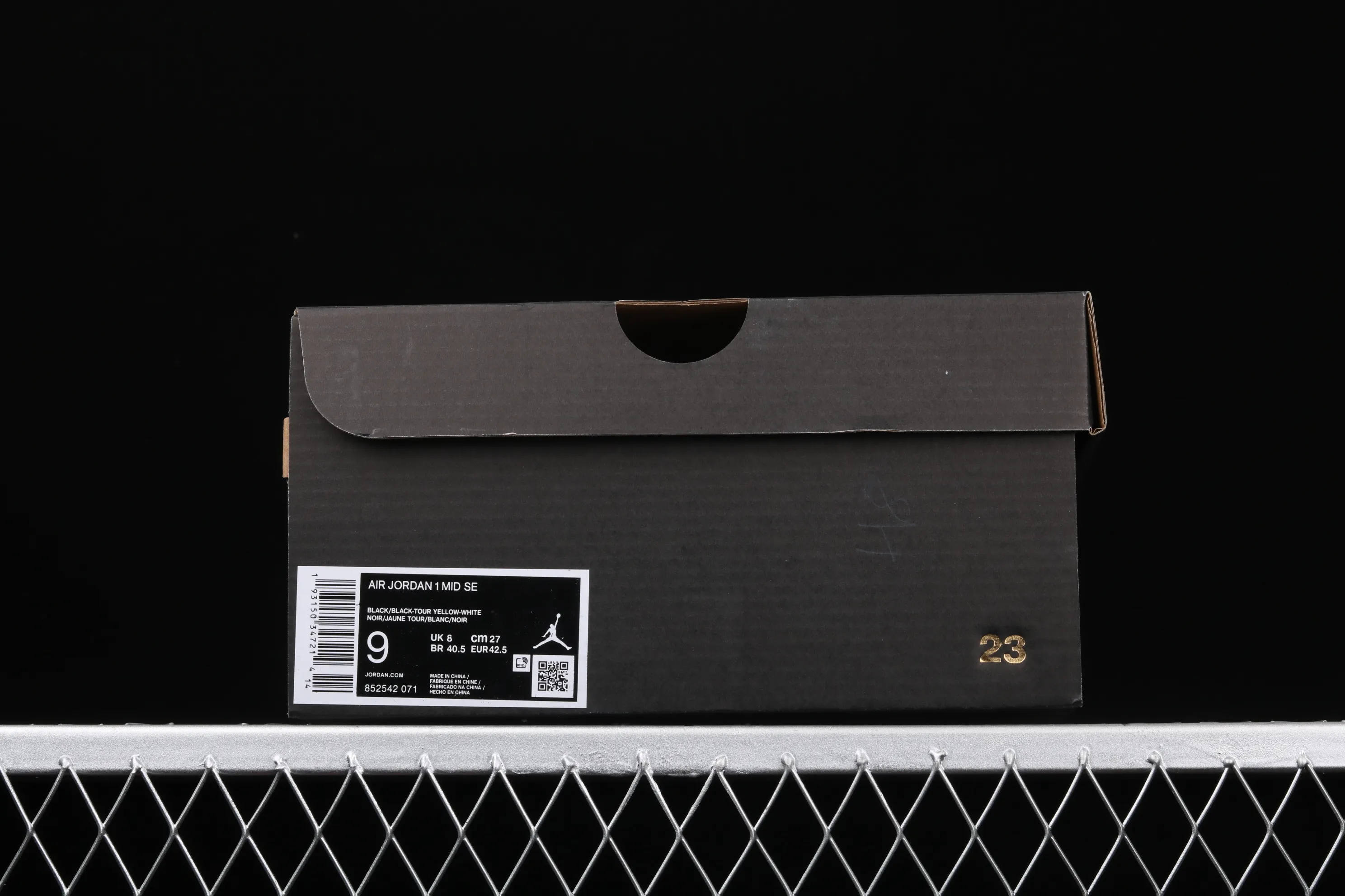 All categories Air Jordan Jordan series basketball shoes Air Jordan 1 Mid Air Jordan 1 Mid SE "Yellow Toe" AJ1 Joe 1 mid-top series basketball shoes 852542-071